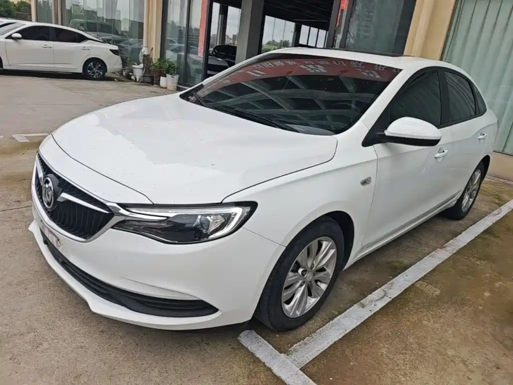 Buick Excelle — миниатюра 2