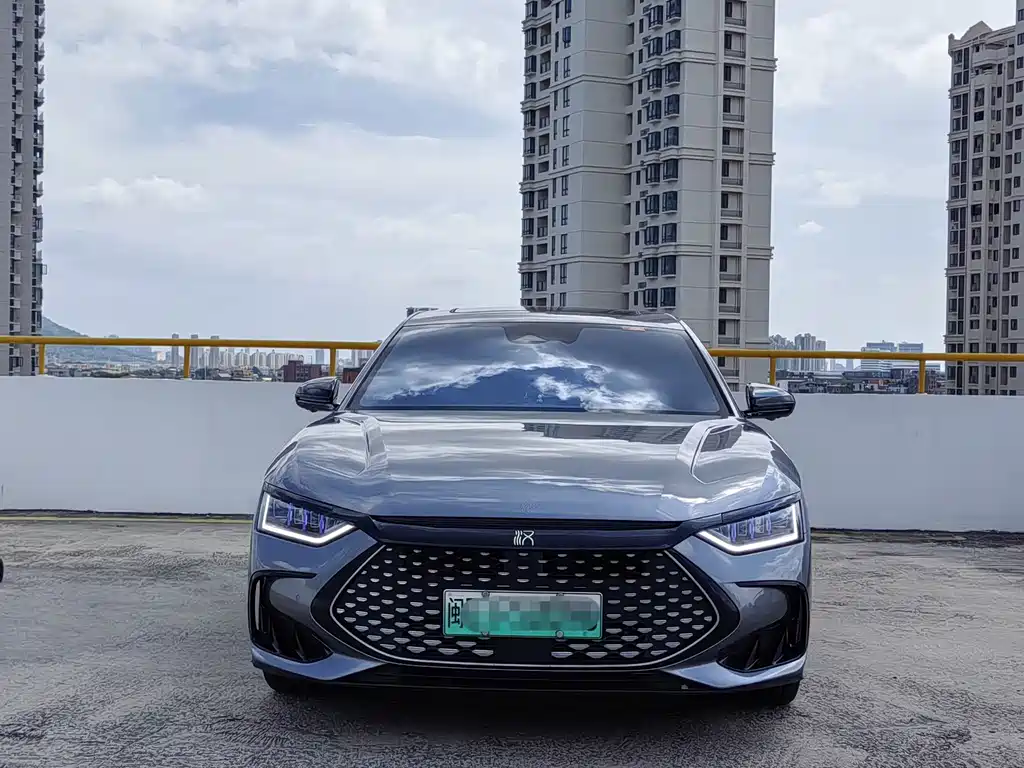 BYD Han — миниатюра 2