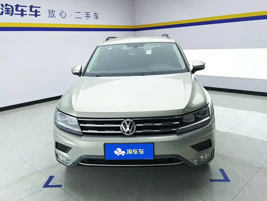 Volkswagen Tiguan L — миниатюра 2