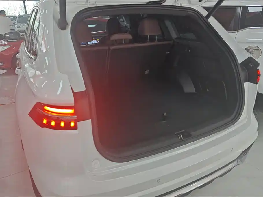 GEELY AUTOMOBILE XINGYUE L