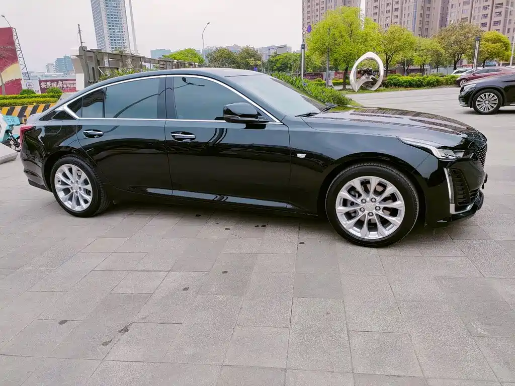 Cadillac CT5 — миниатюра 11