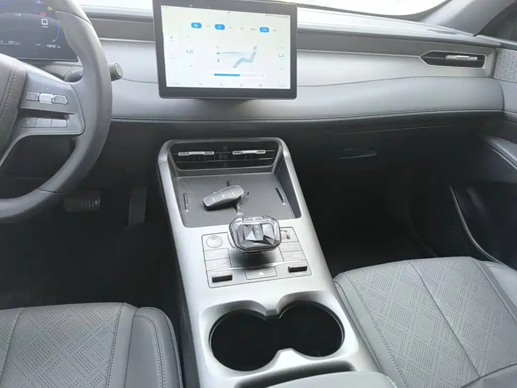 BYD Qin PLUS — миниатюра 14