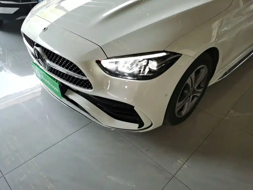 Mercedes-Benz C-Class — миниатюра 24