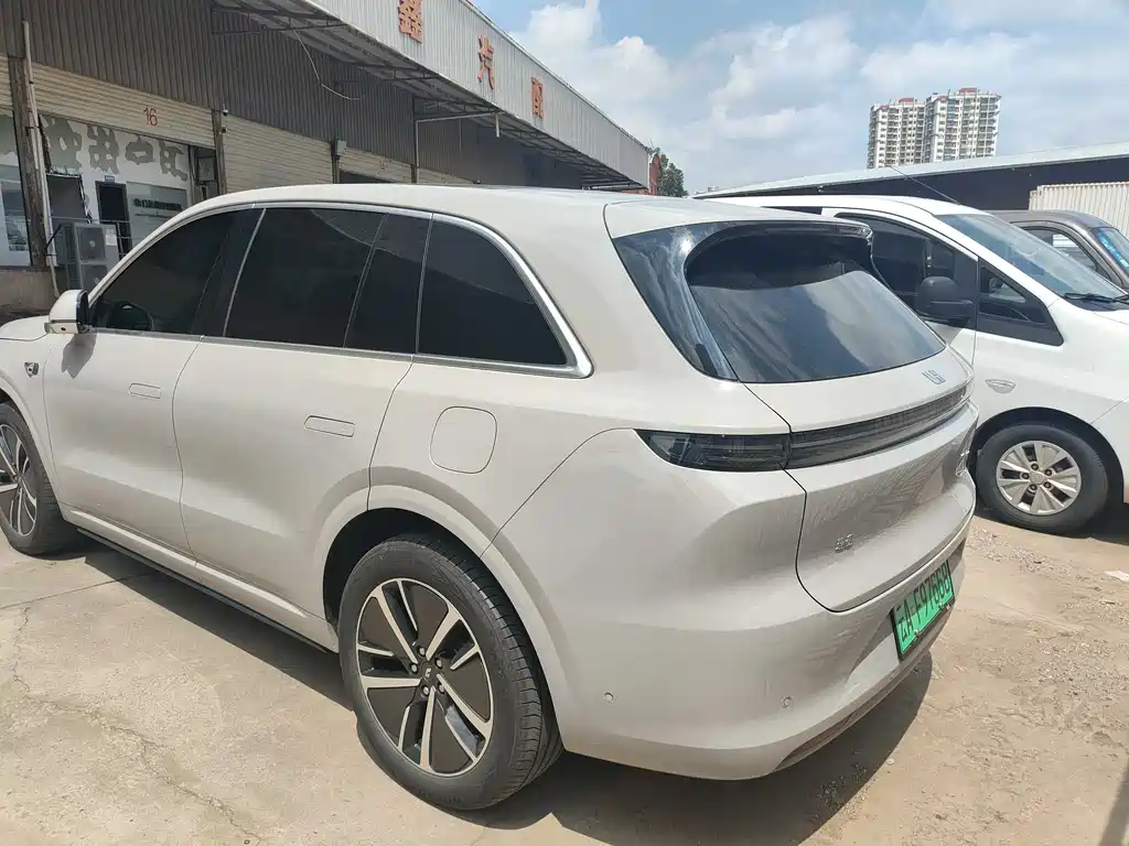 Li Auto L6 2024 Pro