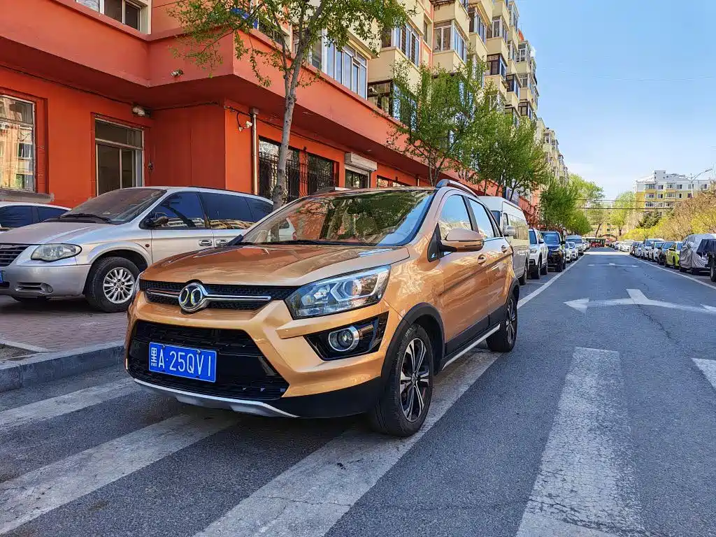 BAIC Senova X25 2016