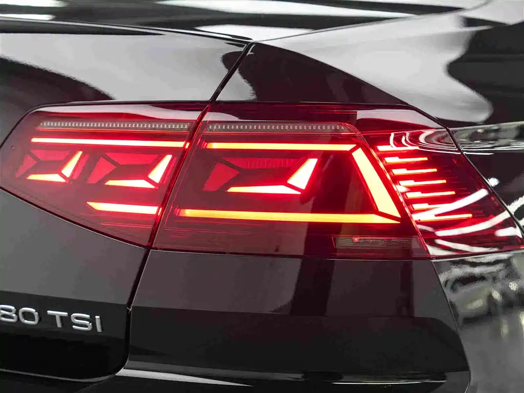 Volkswagen Magotan — миниатюра 14