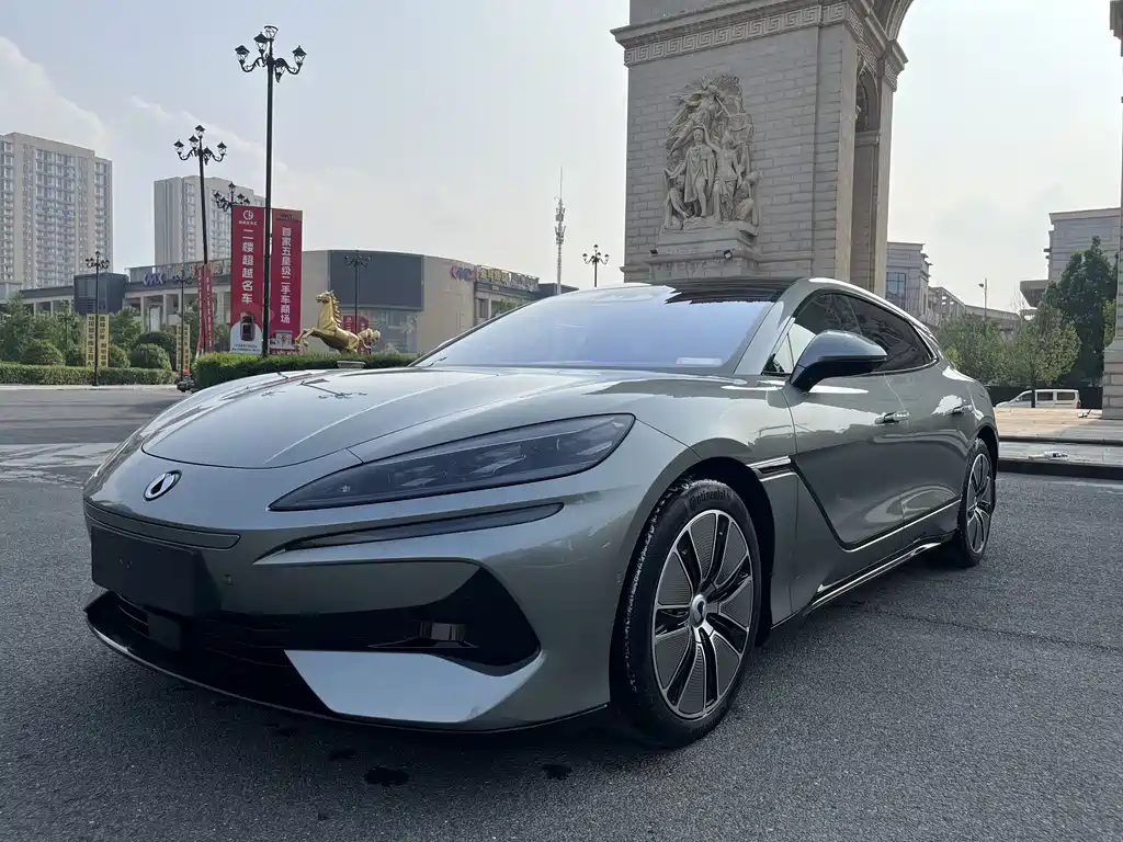 2024 Denza Z9 - zdjęcie 1 z 16