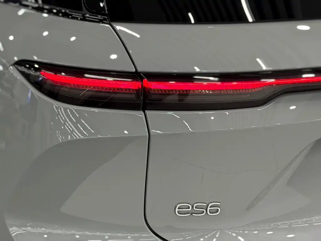 NIO ES6 — миниатюра 15