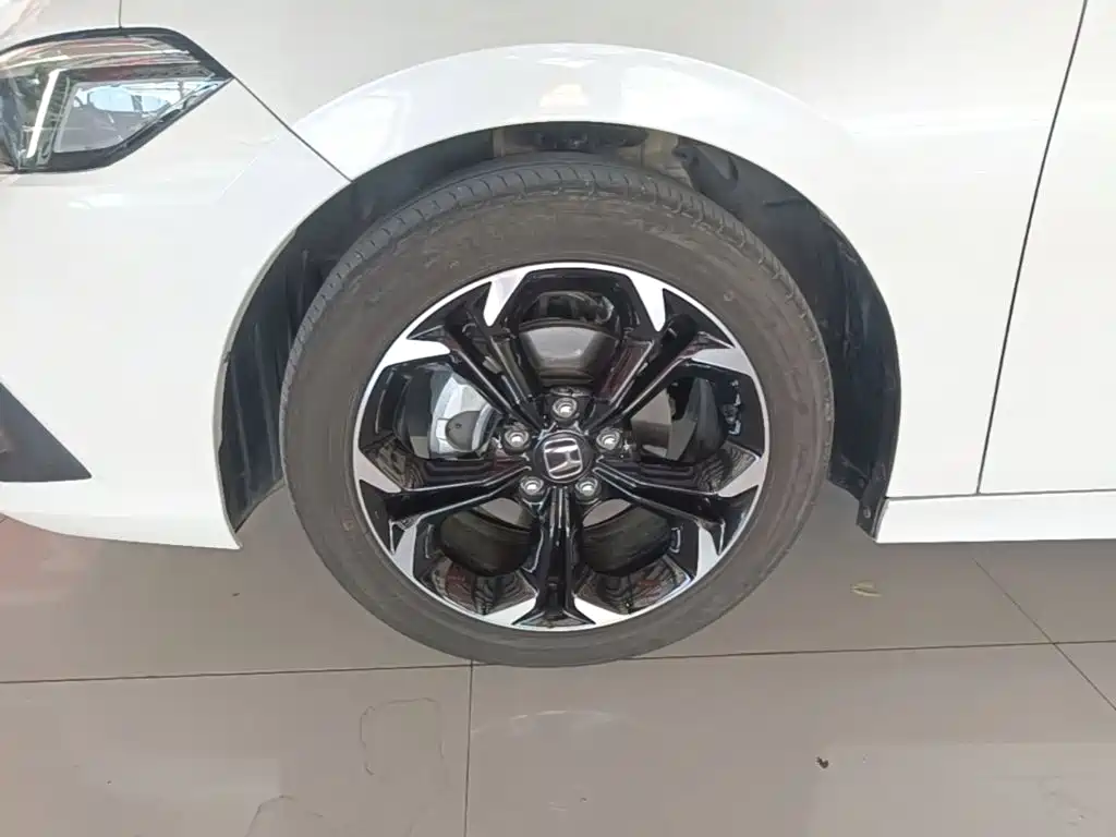 Honda Civic — миниатюра 23