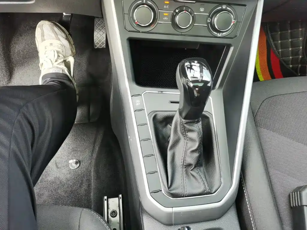 Volkswagen Polo — миниатюра 14