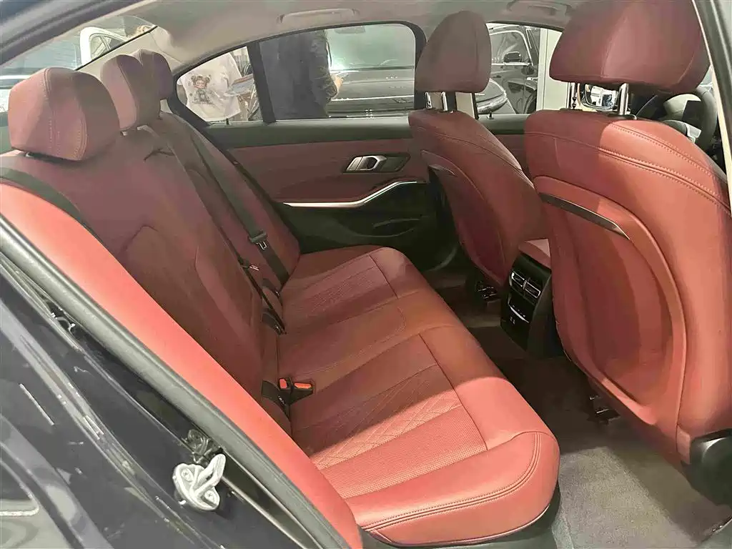 BMW 3 Series — миниатюра 20