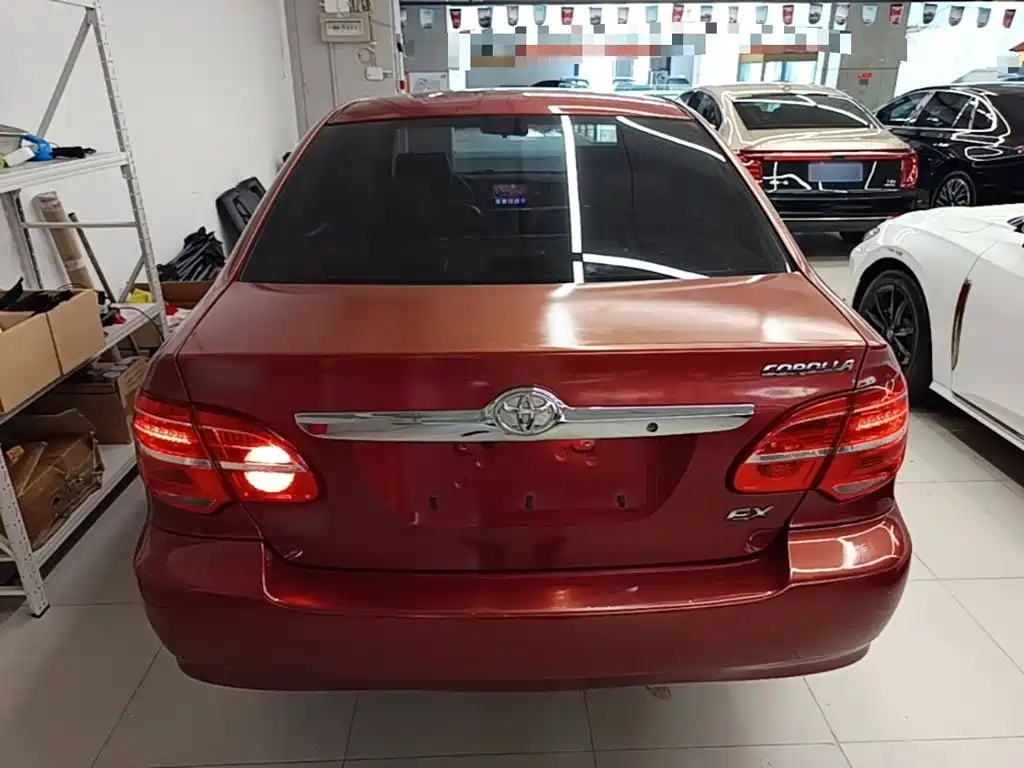 Toyota Corolla — миниатюра 6