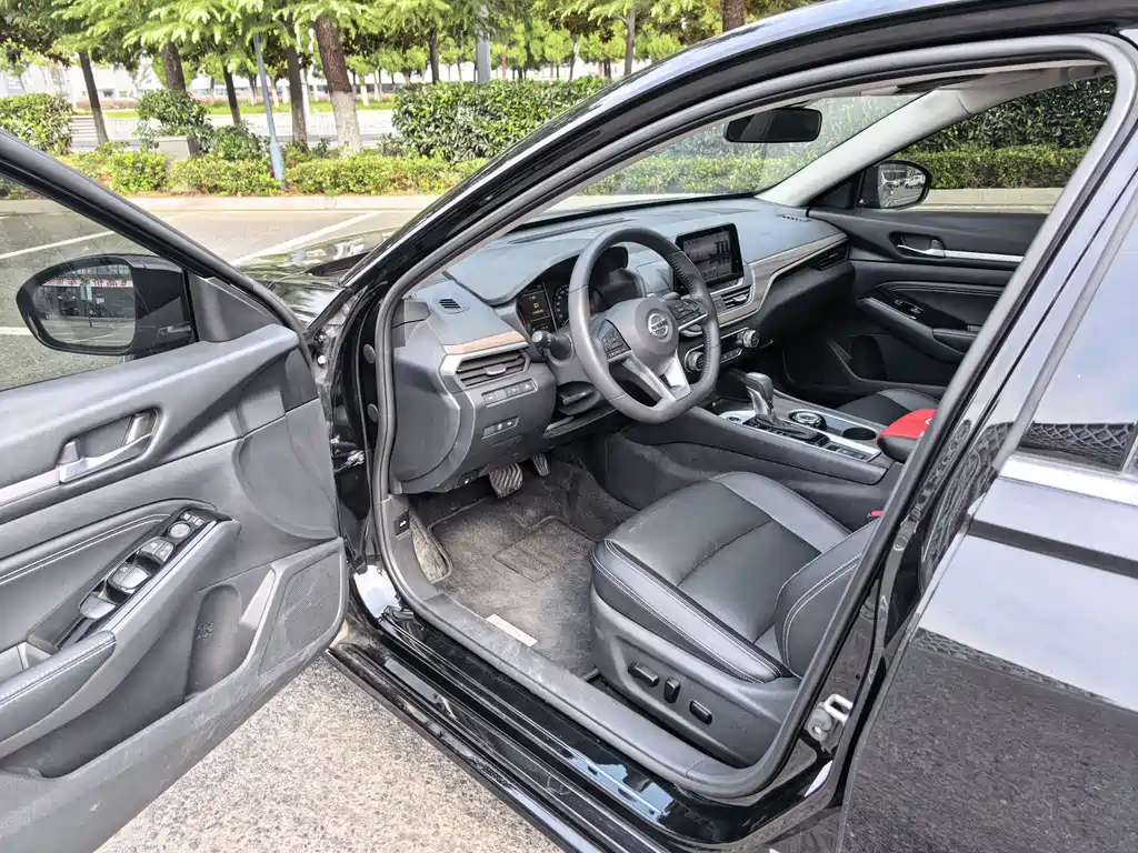 Nissan Teana — миниатюра 9