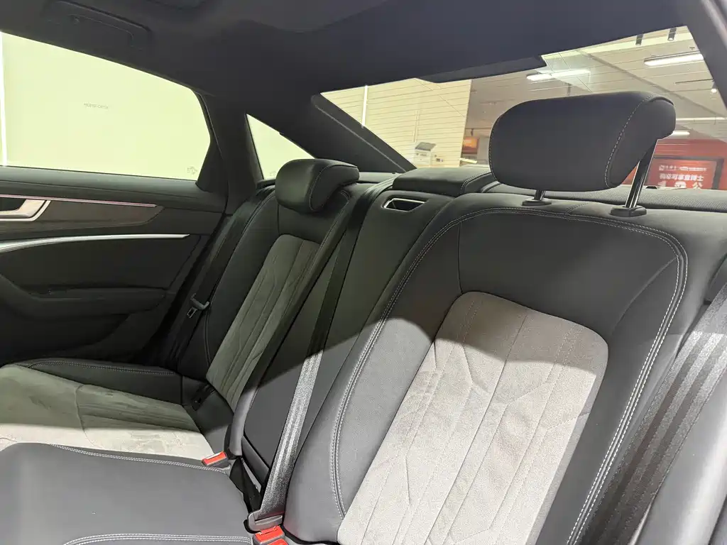 Audi A6L — миниатюра 28