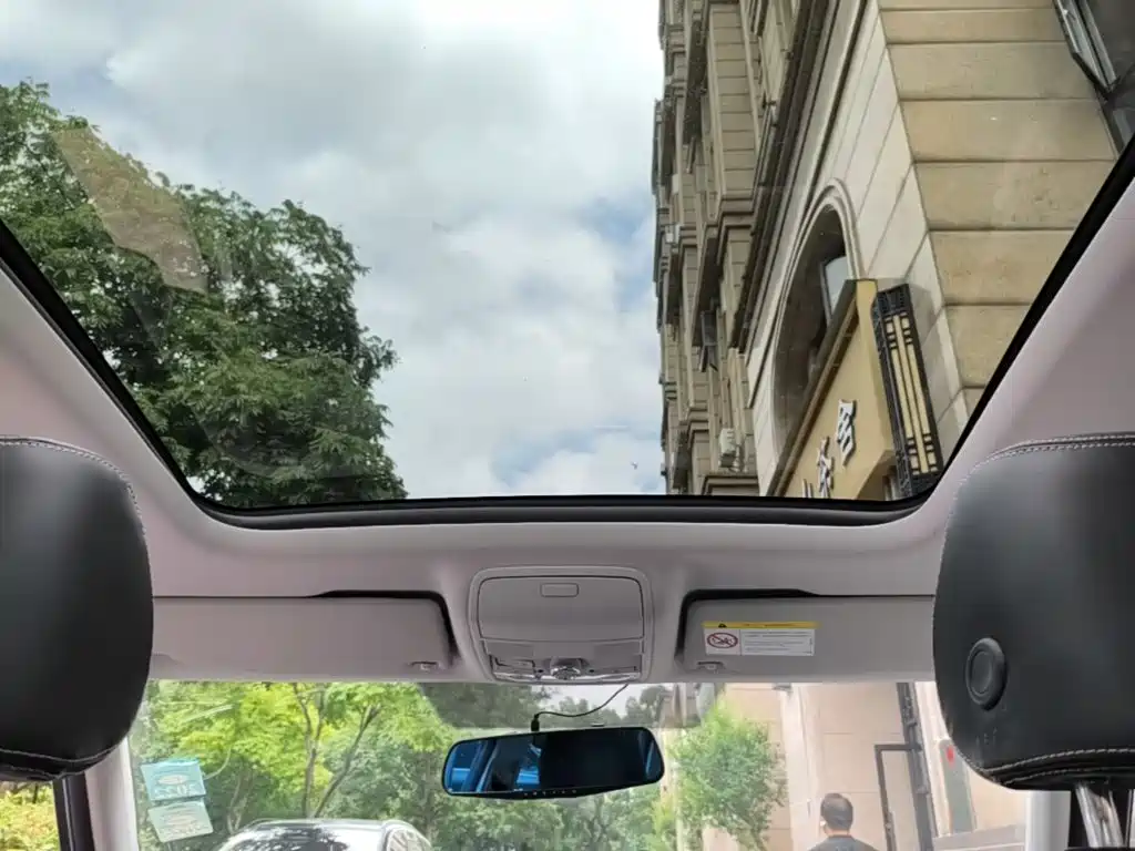 Skoda Yeti — миниатюра 18