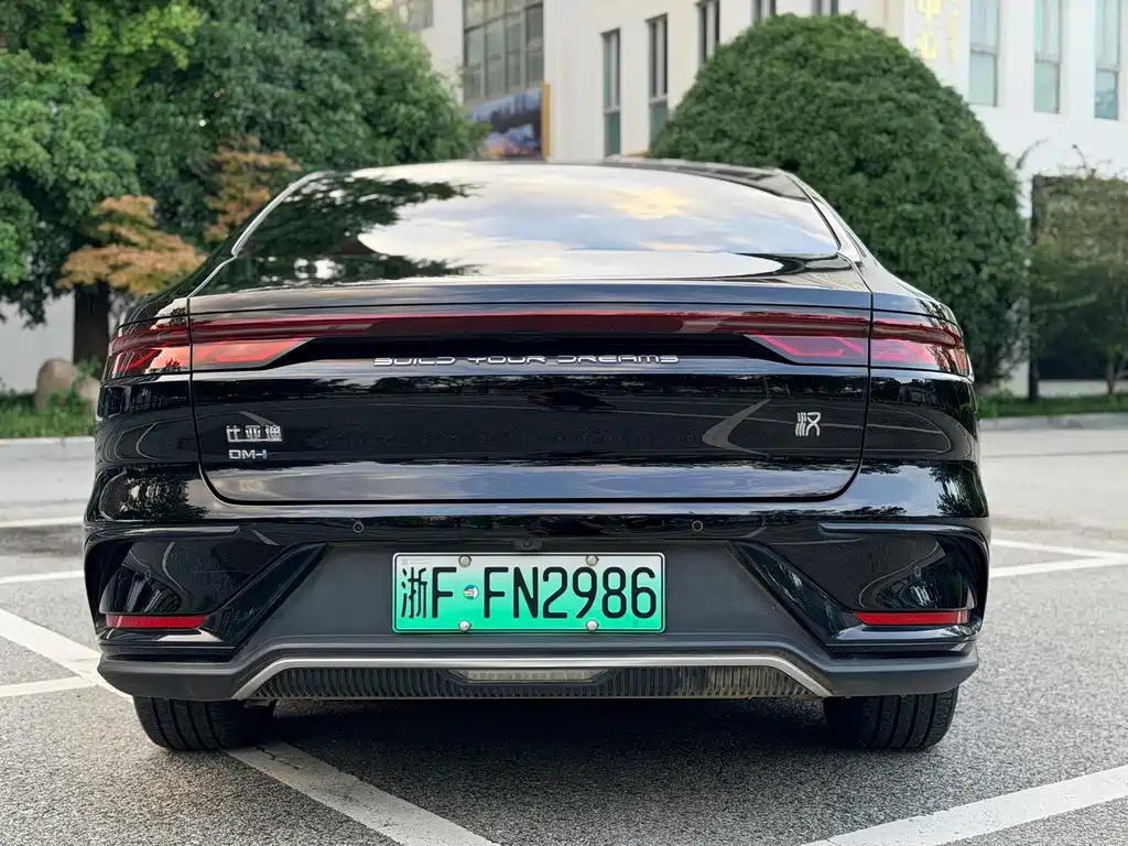 BYD Han — миниатюра 6