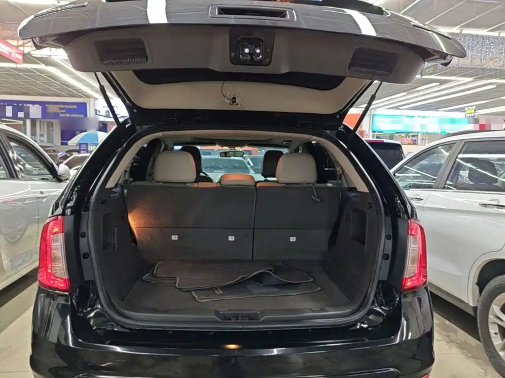 Ford Edge (Import) — миниатюра 19
