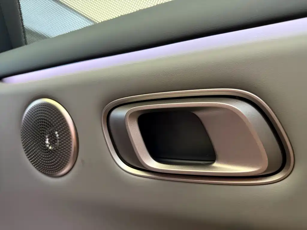 Li Auto Li i6 — миниатюра 17