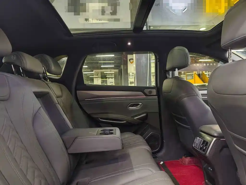 BYD L DM-i — миниатюра 9