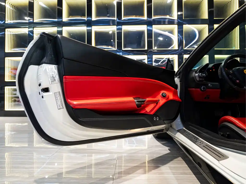 Ferrari 488 — миниатюра 18