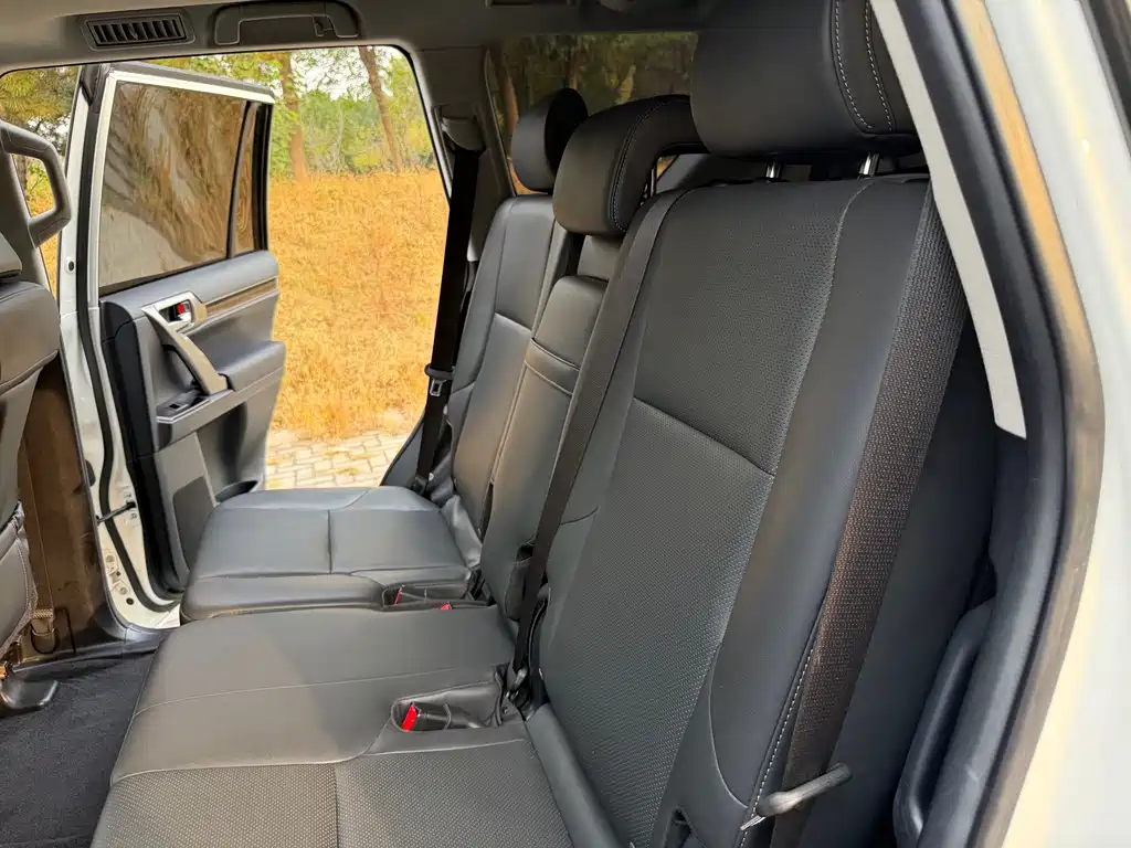 Lexus GX — миниатюра 14
