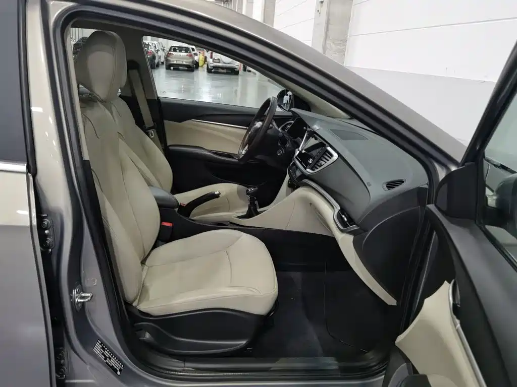 Buick Excelle — миниатюра 23