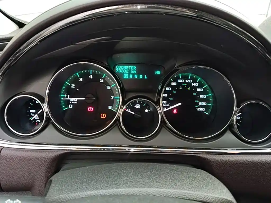 Buick Enclave — миниатюра 12