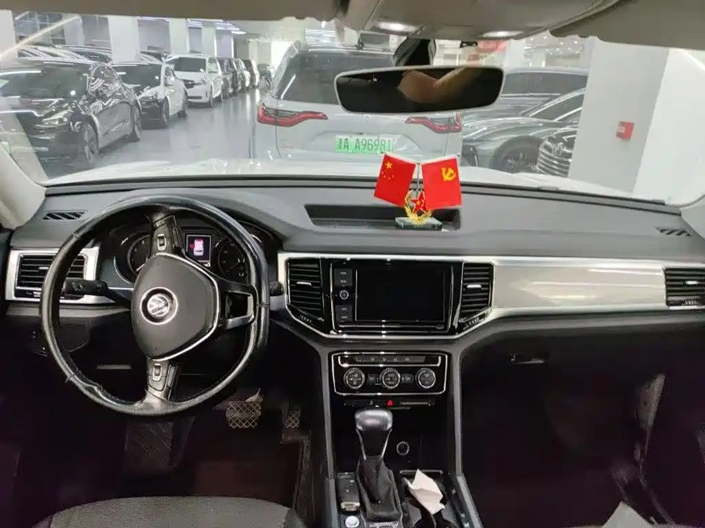 Volkswagen Teramont — миниатюра 4