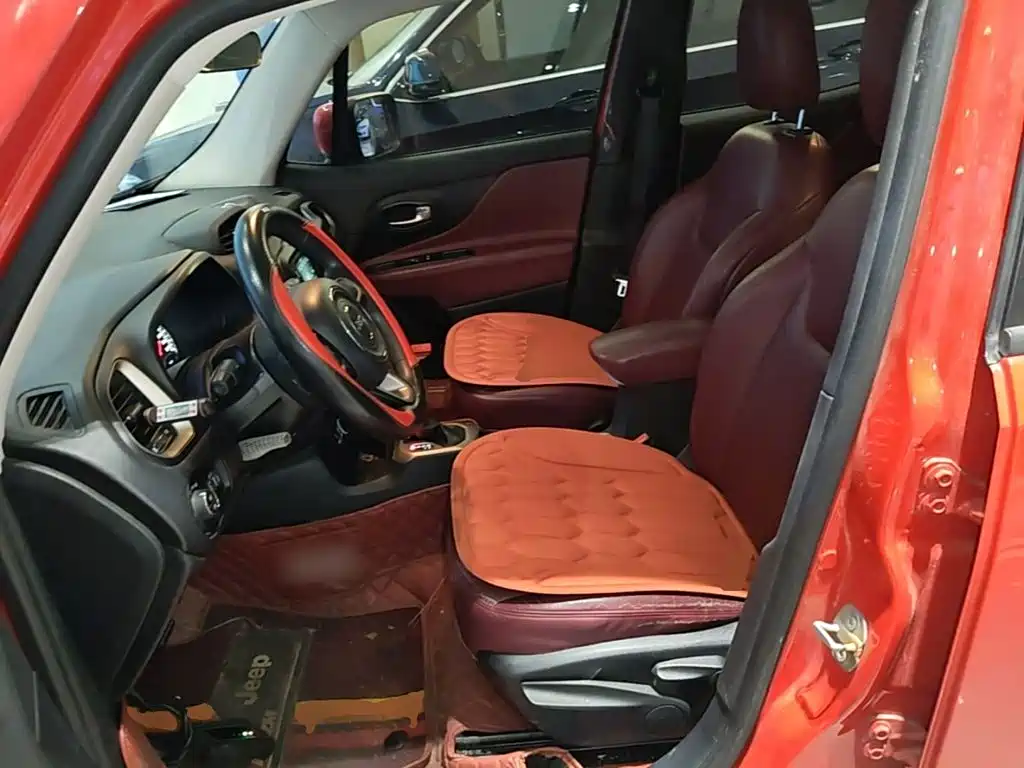 Jeep Renegade — миниатюра 15
