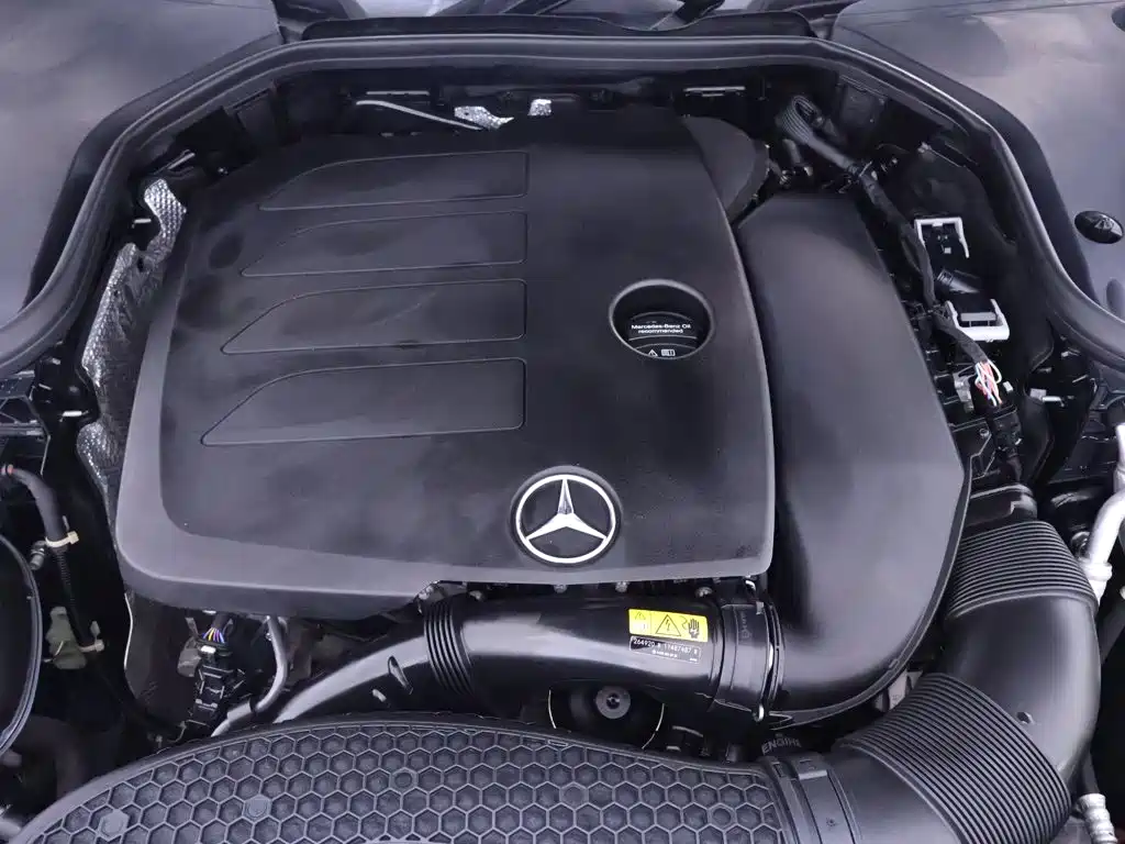 Mercedes-Benz E-Class — миниатюра 24