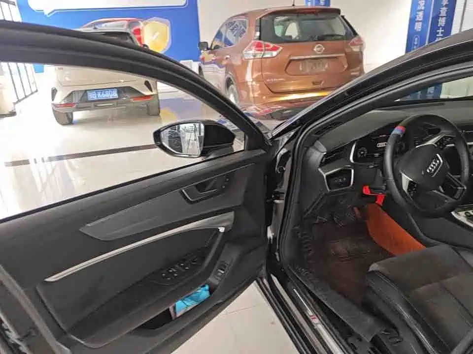 Audi A6L — миниатюра 3