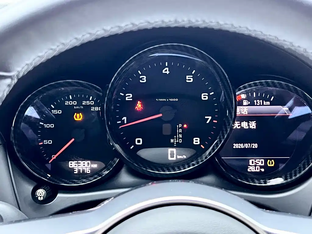 Porsche Macan — миниатюра 15