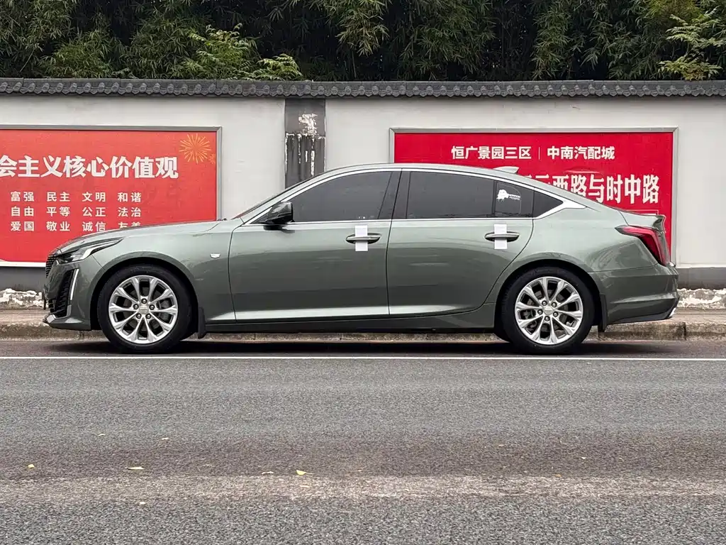 Cadillac CT5 — миниатюра 3