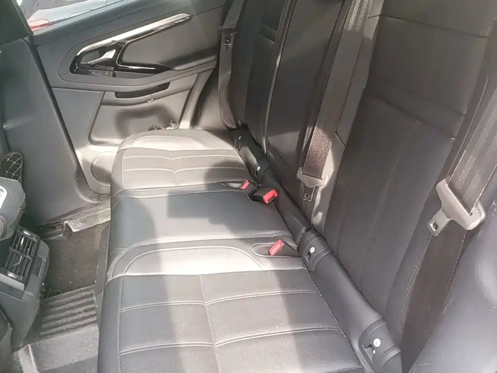 Land Rover Evoque — миниатюра 17
