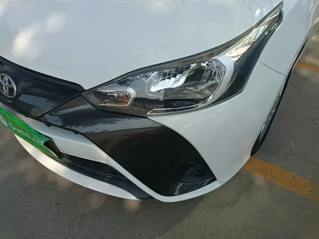 Toyota Yaris L — миниатюра 24
