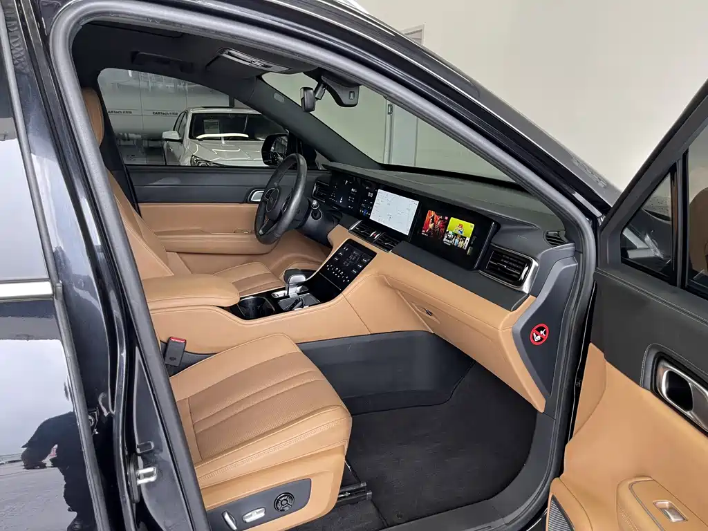 Li Auto Li ONE — миниатюра 10