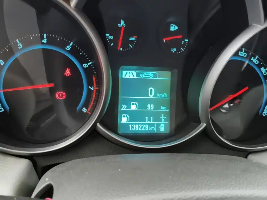Chevrolet Cruze — миниатюра 12