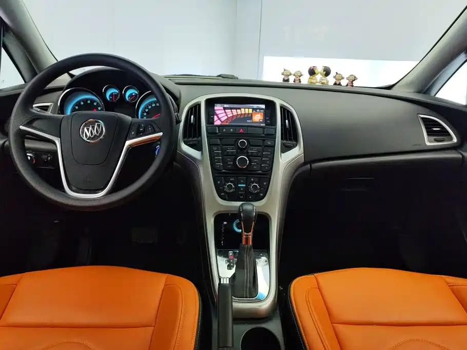 Buick Excelle — миниатюра 12