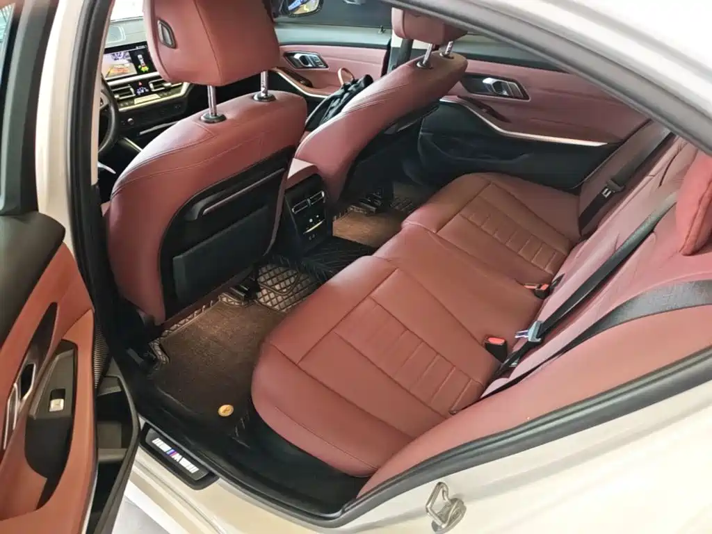 BMW 3 Series — миниатюра 17