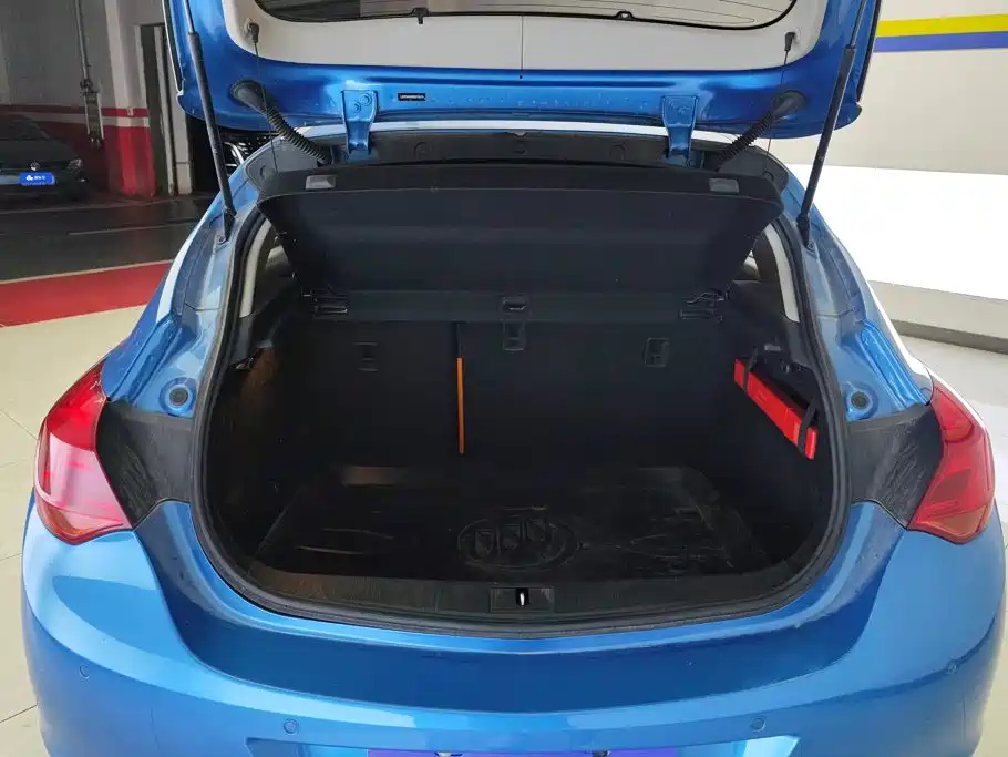 Buick Excelle — миниатюра 4