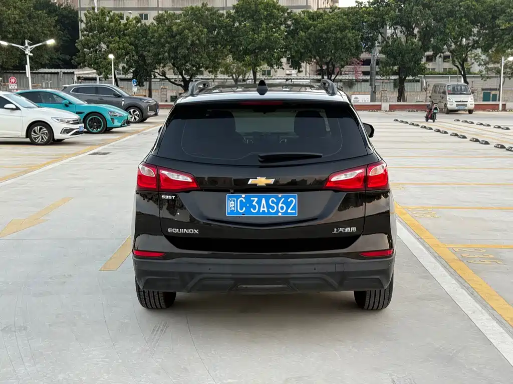 Chevrolet Equinox — миниатюра 5