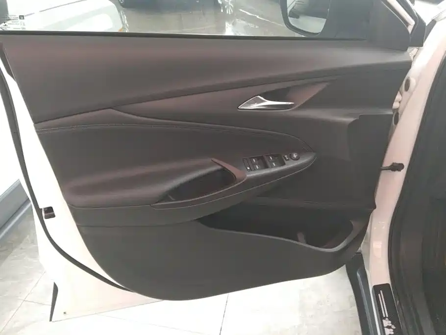 Buick Encore — миниатюра 7