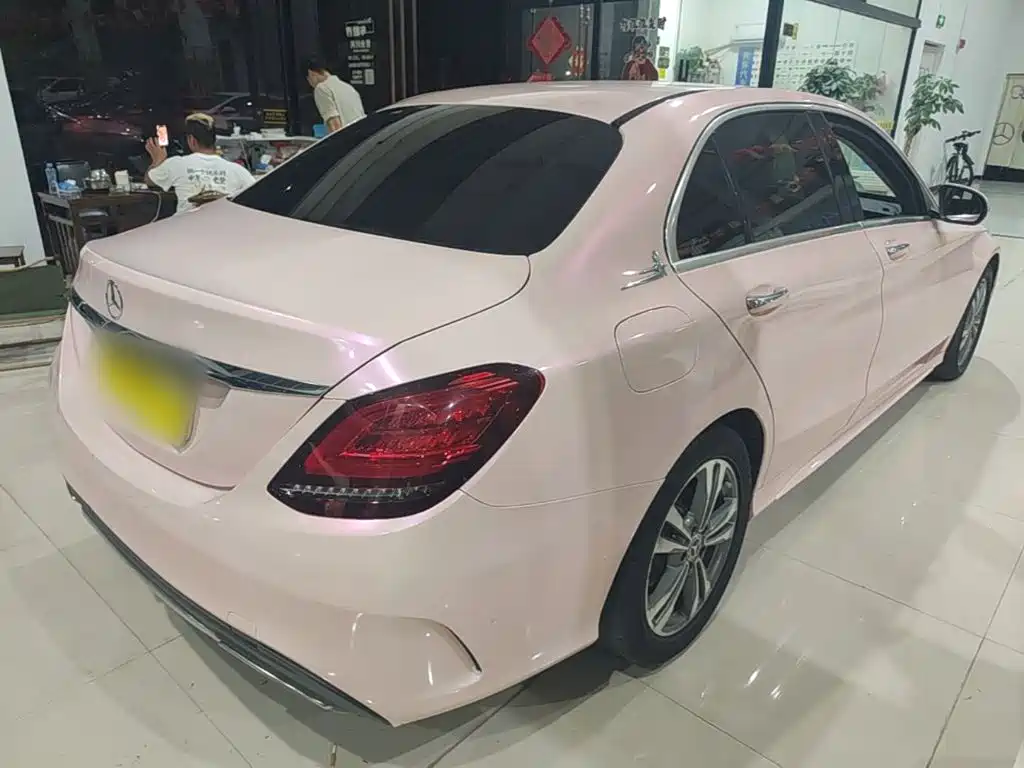 Mercedes-Benz C-Class — миниатюра 7