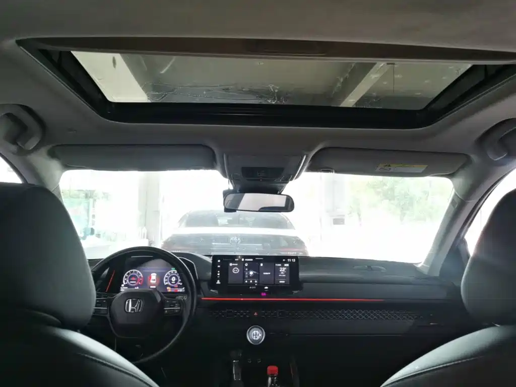 Honda Accord — миниатюра 18