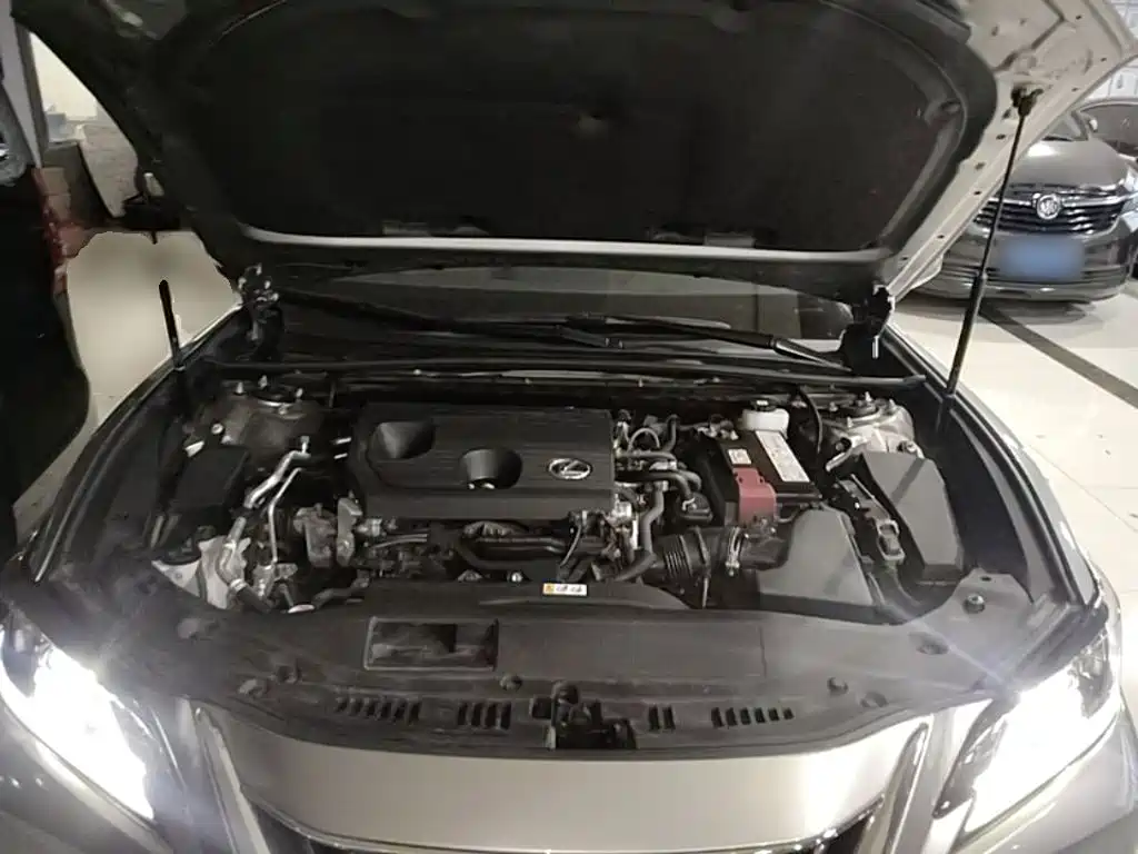Lexus ES — миниатюра 20