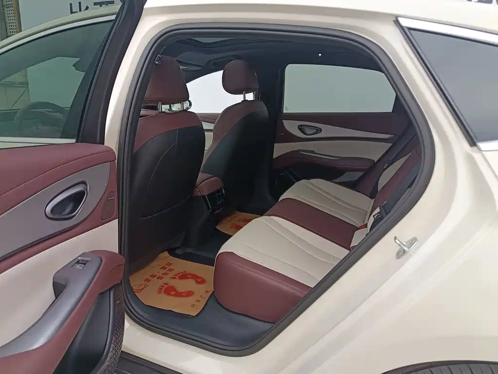 BYD Seal 07 DM-i — миниатюра 14
