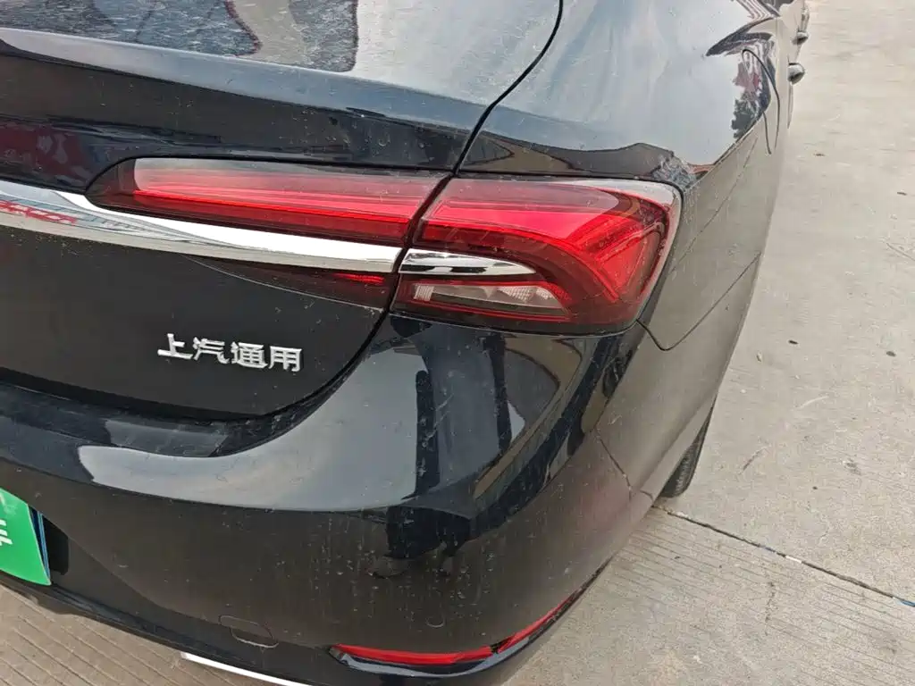 Buick LaCrosse — миниатюра 8