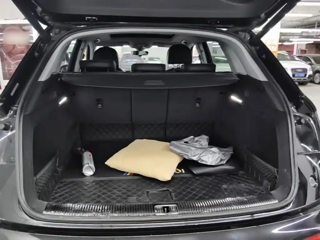 Audi Q5L — миниатюра 19