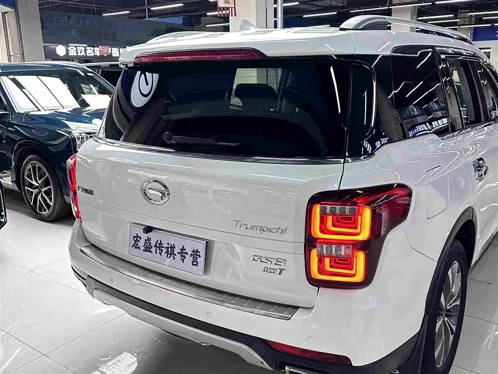 GAC GS8 2017 320T Luxury Smart Connect ( мест)