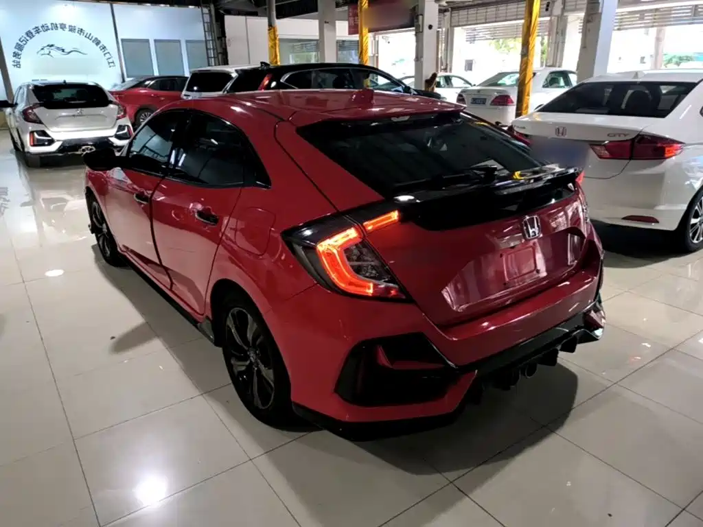 Honda Civic — миниатюра 5